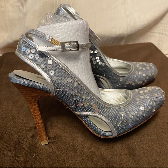 C LABEL heels in very good condition. Size 6 - Picture 1 of 16